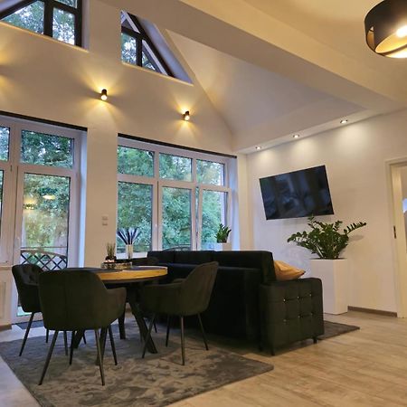 Wyjatkowy Apartament W Miliczu Buitenkant foto