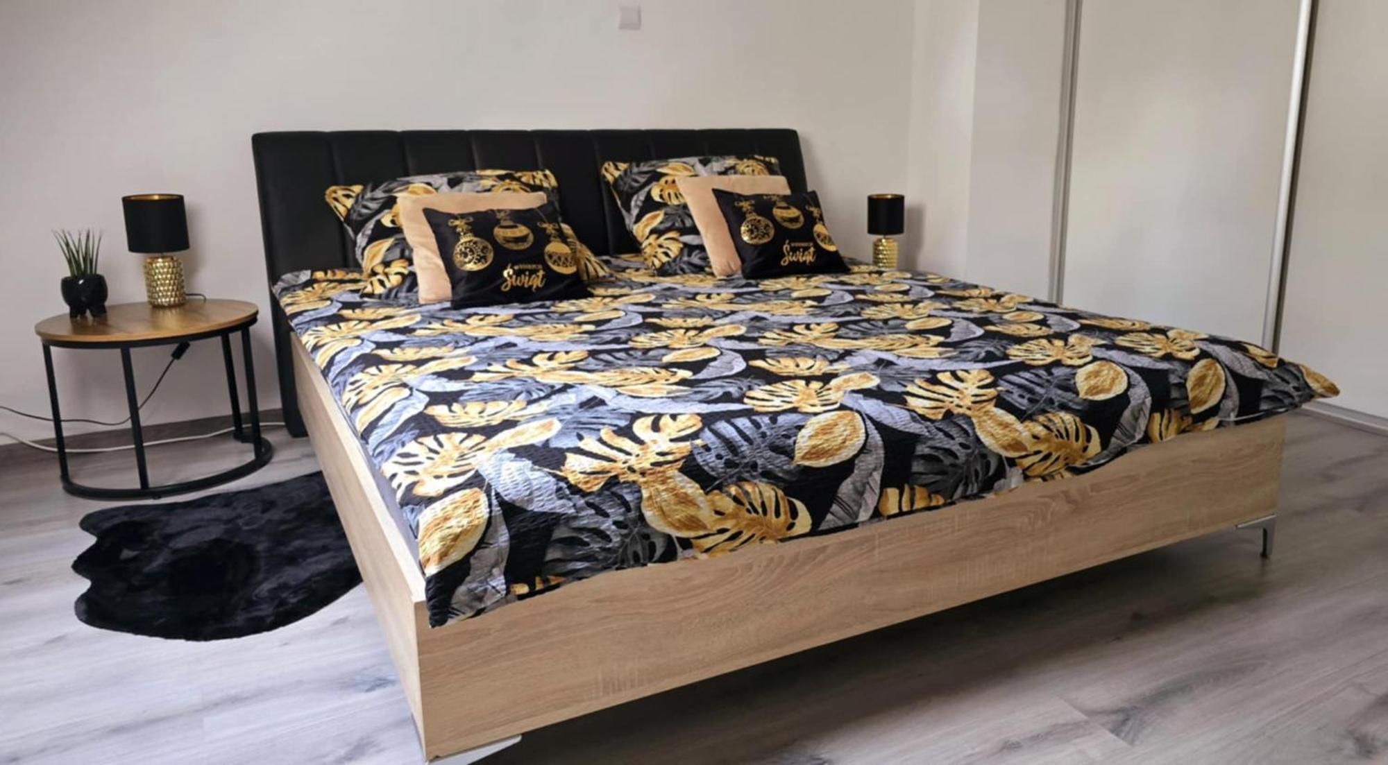 Wyjatkowy Apartament W Miliczu Buitenkant foto