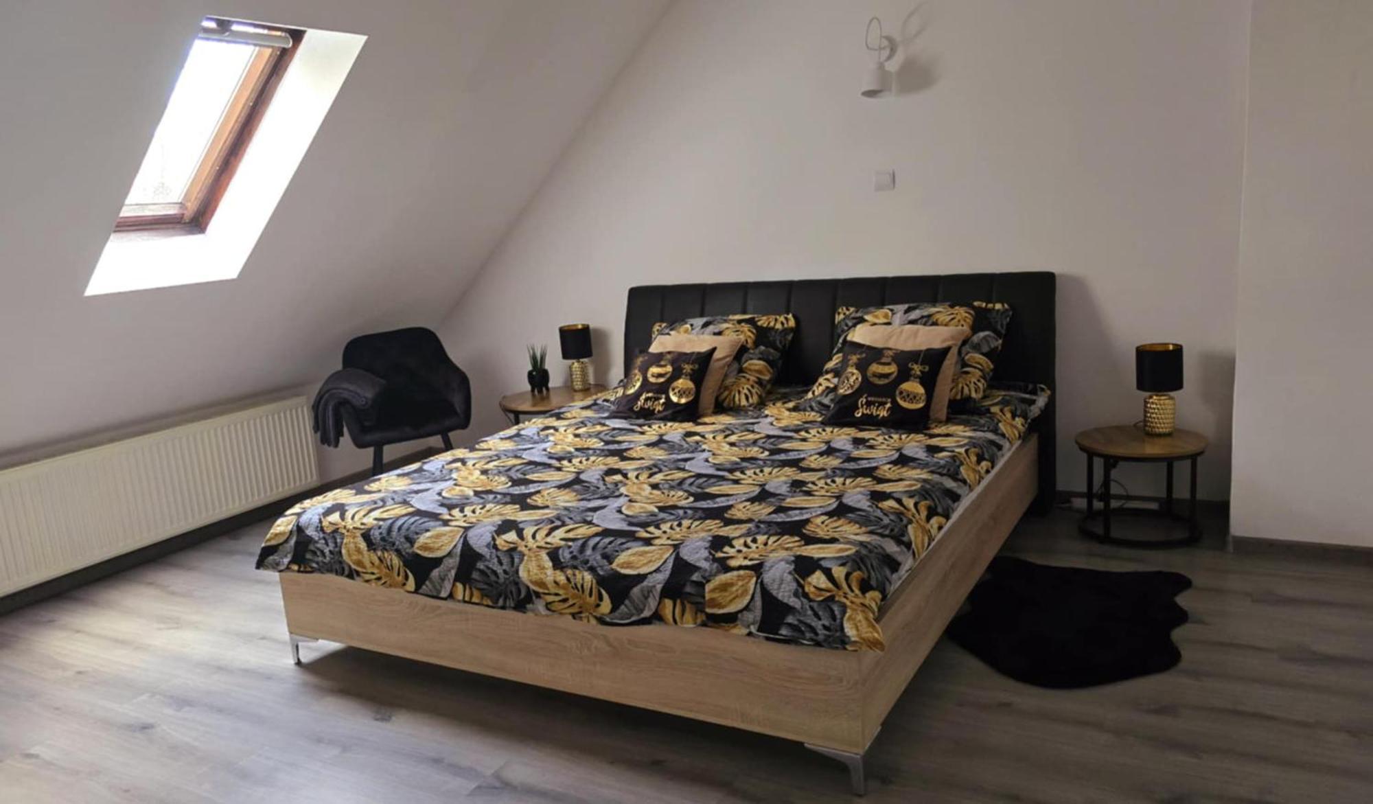 Wyjatkowy Apartament W Miliczu Buitenkant foto